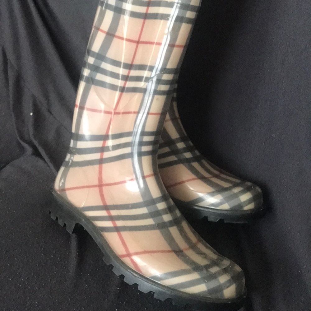 Burberry rain boots